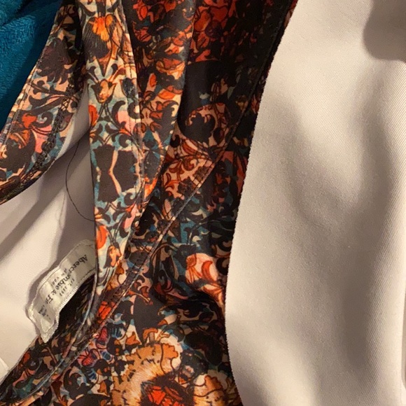 Abercrombie & Fitch Scuba knit Skater Skirt - L new condition. Worn once . - Picture 6 of 8